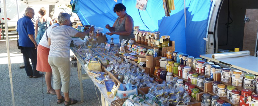 marché à côté camping vendée